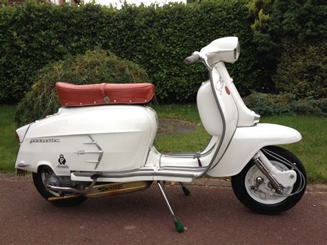 lambretta sx200 1967 fully restored, stunning italian scooter