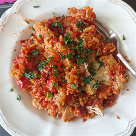 One Pan Tomato Basil Chicken And Rice Recipe Samsung Food