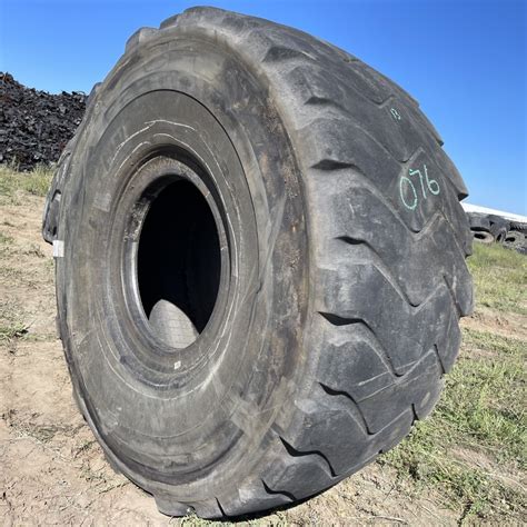 29 5R25 Michelin OTR Tire E 3 XADN 2 Star CONDITION UsedTREAD DEPTH