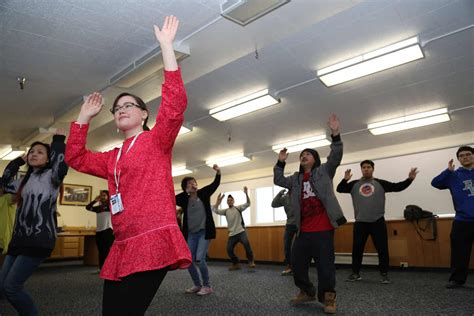 Experiencing Iñupiaq Culture — Iḷisaġvik College