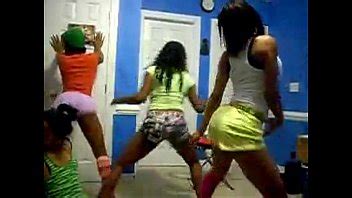 4 Ebonys Dancing To Back Dat Ass Up XVIDEOS