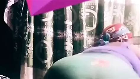 Une Bonne Milf Salope XHamster