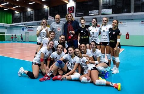 B2 Femminile Cuneo Si Arrende Nel Derby Con LAlba Volley Volley News