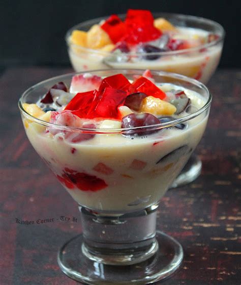 Fresh Fruit Custard Fruit Salad With Custard Sauce