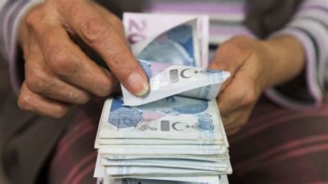 Uzmanı açıkladı Emekli bayram ikramiyesi son 6 yılda altın ve dolar