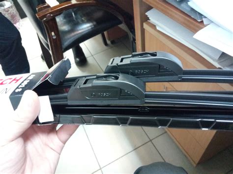 Щетка стеклоочистителя комплект BOSCH Aerotwin AR801S, 600мм/530мм ...