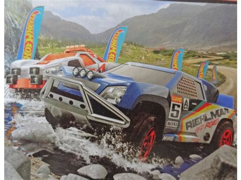 HOT WHEELS Spielfahrzeug HW Hot Trucks 5 Fahrzeuge 1 64 Spielland Ch