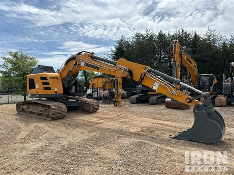 Liebherr R Compact Tracked Excavator In Manassas Virginia