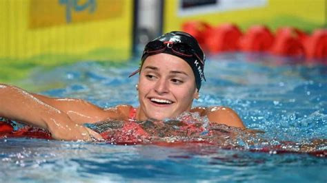 Teen Swimmer Kaylee Mckeown Sets New Women S M Backstroke World Record