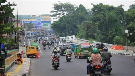 Lalu Lintas Kota Bogor Akhir Pekan Tak Ada Kemacetan Di Jembatan