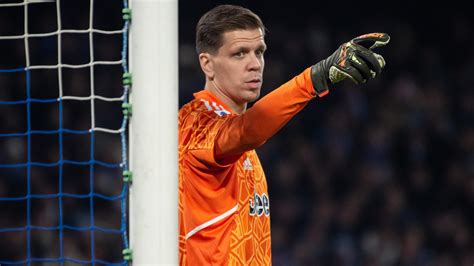 Juventus Rinnovo Automatico Fino Al Per Szczesny Il Portiere