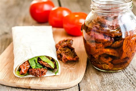 Rotolini Di Piadina Veg La Ricetta Per Finger Food Sfiziosi