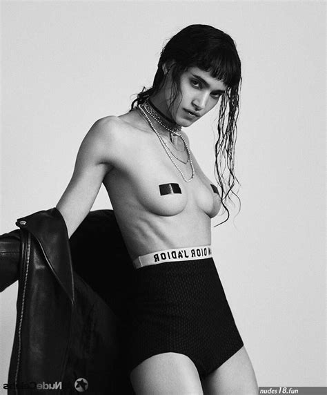 Sofia Boutella Nuda Hot Topless OnlyFans Leaks