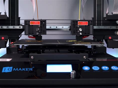 JGMaker Artist D Dual Extruder Independent 3D Printer Lets You Use 4