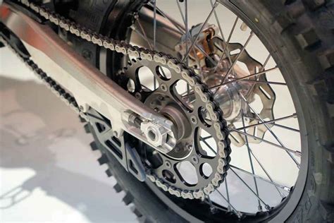 Top 10 Reasons Why Your Bike Chain Keeps Clicking How To Fix