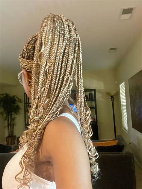 Color And Knotless Braids Box Braids Hairstyles Blonde Box