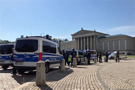 Gunman opens fire near Israeli consulate in Munich - JNS.org