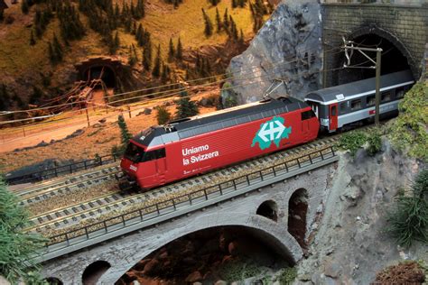 Modell SBB Lokomotive Re 460 036 7 Mit Werbung SBB FFS Flickr