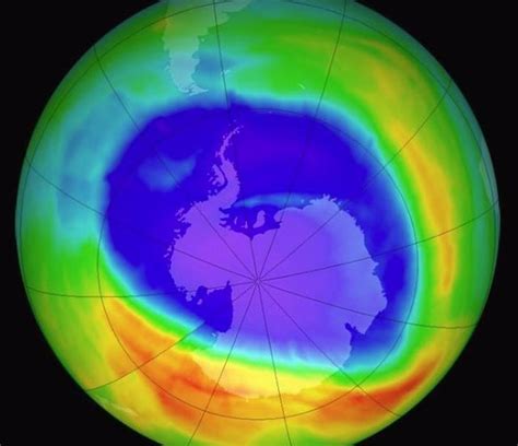 El desgaste de la capa de ozono calienta la estratosfera antártica