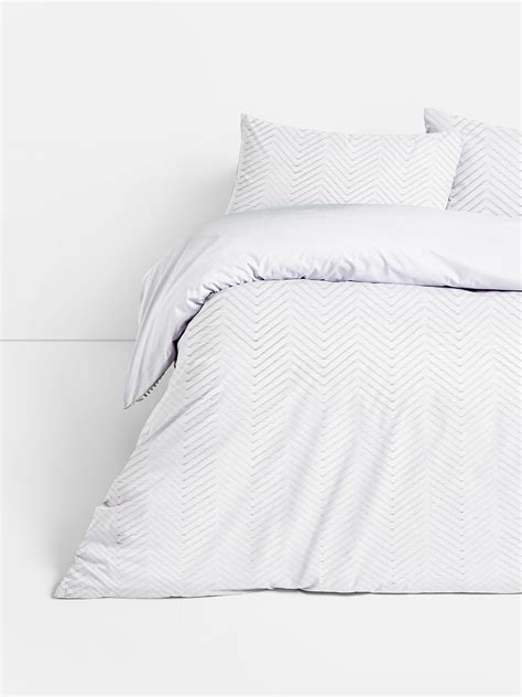 White Pinsonic Chevron King Duvet Cover Set Primark