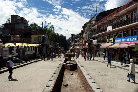 Mall Road - Manali: Get the Detail of Mall Road on Times of India Travel