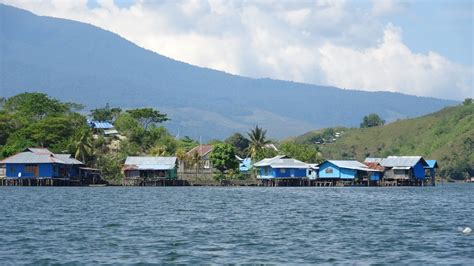 Berbagai Kampung Adat Di Danau Sentani Siapkan Rumah Untuk Peserta Kman