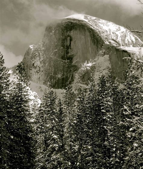 Yosemites Rare Firefall Phenomenon Attracts Tourists And Photographers