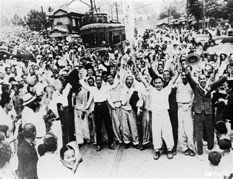 Korean Independence Activists Are Released In 1945 After The