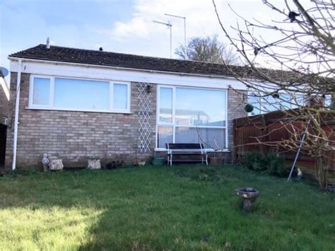 Bedroom Bungalow For Sale In Abbotsbury Road Bury St Edmunds