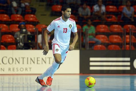 Conheça o jogador de Marrocos que faz história ao disputar Copas do