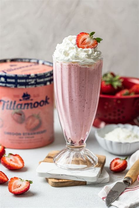 How to Make a Strawberry Milkshake - Olivia's Cuisine