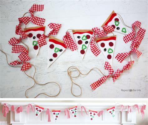 Felt Pizza Bunting Repeat Crafter Me