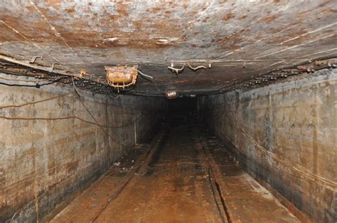 Odnaleziono Tajemniczy Tunel W Centrum Warszawy Teraz Zostanie Zalany