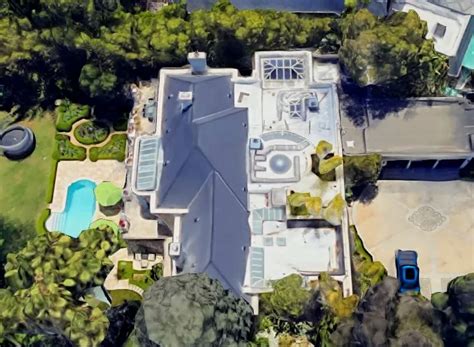 Luther Vandross House The Former Beverly Hills Home Urban Splatter