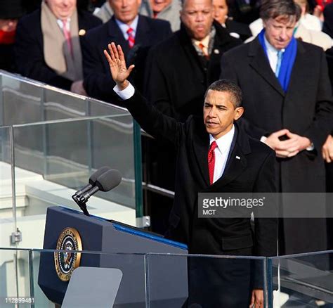 898 Obama Inauguration Crowd Stock Photos, High-Res Pictures, and ...