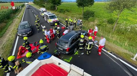 Stmk Drei Verletzte Bei Frontalzusammensto Mit