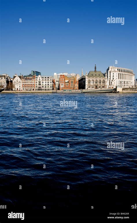 Buildings on the London Embankment Stock Photo - Alamy