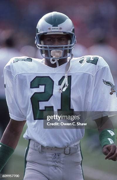 53 Eric Allen Eagles Photos & High Res Pictures - Getty Images