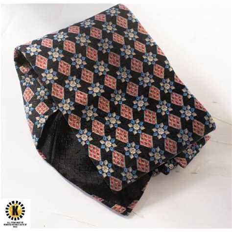 PIERRE CARDIN PARIS SUIT TIE