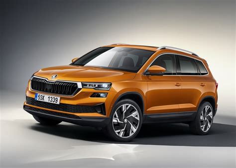 Skoda Karoq 2022 Un profil avant saisissant avec des feux redessinés