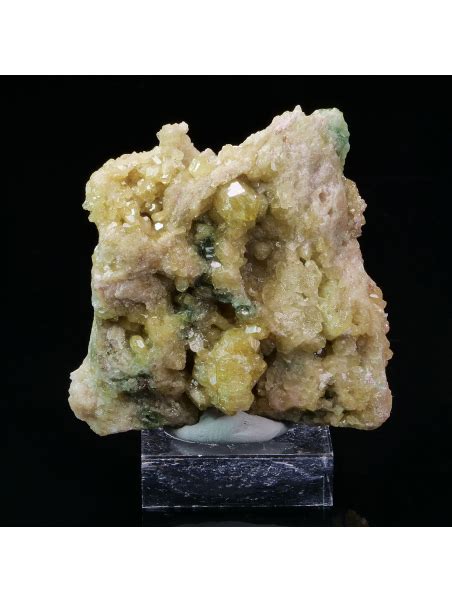 Vesuvianite Jeffrey Mine Val Des Sources Les Sources Rcm Estrie