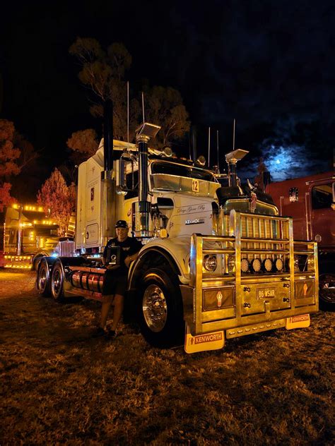 2019 Kenworth T909 takes home Truck of the Show at Oaklands