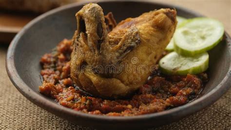 Fried Chicken With Sambal Stock Image Image Of Coriander 272614587