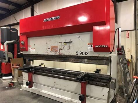 190 Ton X 12 Accurpress ACCELL 519012 CNC Press Brake 2003 9 Axis