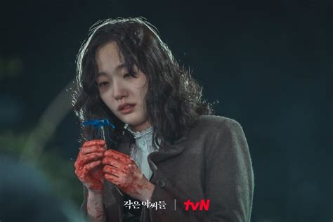 tvN drama on Twitter 3화 비하인드 스틸 수상한 상아X재상 가족 본격 등판 아씨들 그 가족과