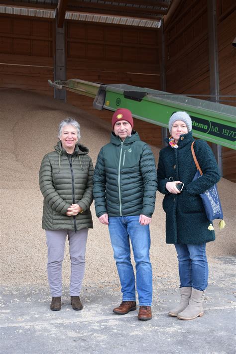 Biomassehof Achental Gr Ner Besuch Beim Biomassehof Achental