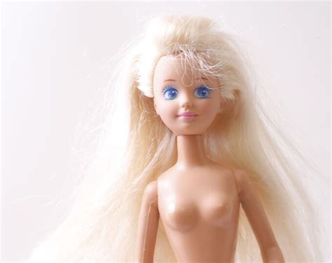 Mattel Barbie Sister Skipper Doll Naked Blonde Long Hair Figure