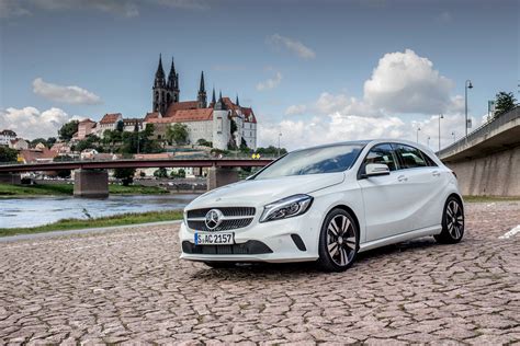 MERCEDES BENZ A Klasse W176 Specs Photos 2015 2016 2017 2018