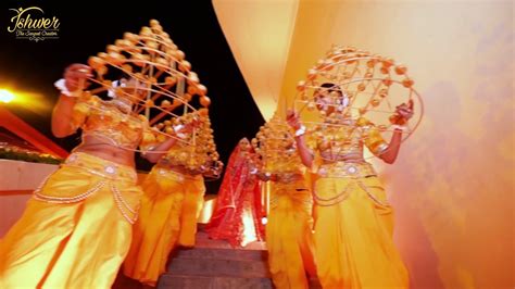 Bride And Groom Entry Best Wedding Entry Grand Varmala Youtube