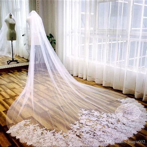 Luxury 3m White Ivory Cathedral Cathedral Lace Veil Ivory With Long Lace Edge And Comb Elegant